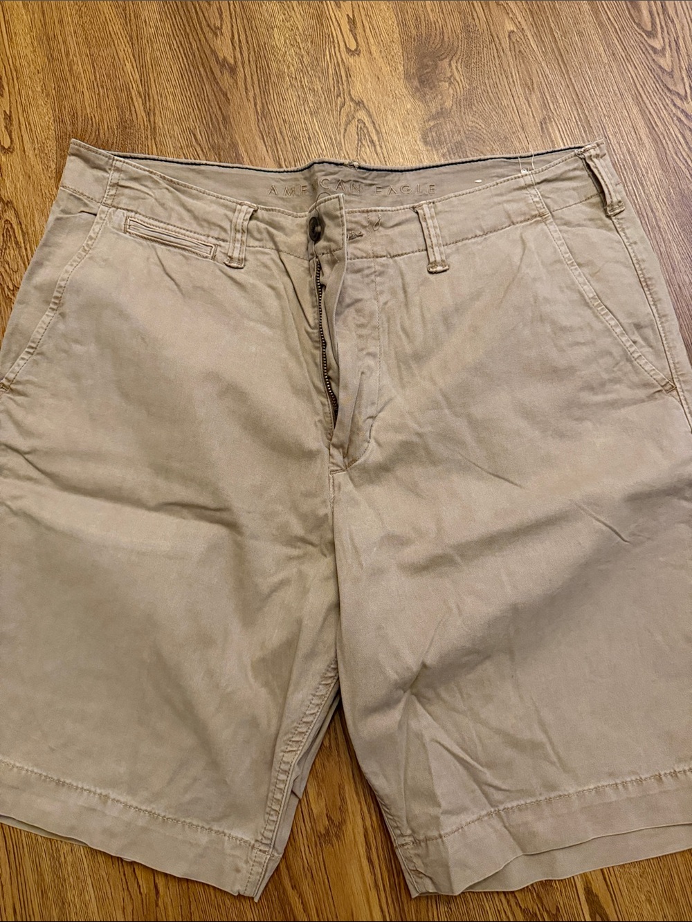 American Eagle Outfitters Men's Khaki Next Level Flex Shorts